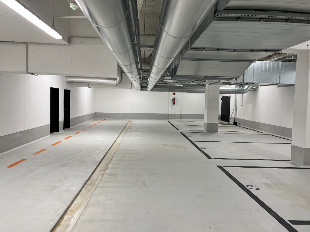 Moderne Parkhausflächen – relevant für Alarm- und Streifenlogik